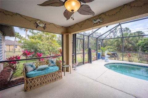 Casa en venta en Port Charlotte, Florida, 3 dormitorios, 132.11 m2 № 1917547 - foto 29