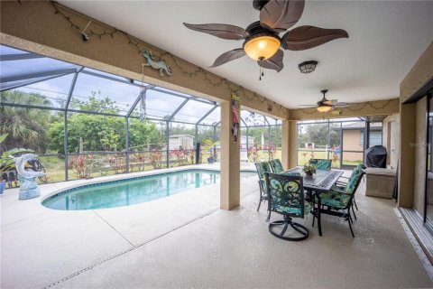 Casa en venta en Port Charlotte, Florida, 3 dormitorios, 132.11 m2 № 1917547 - foto 5