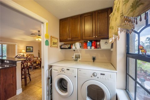 Casa en venta en Port Charlotte, Florida, 3 dormitorios, 132.11 m2 № 1917547 - foto 28