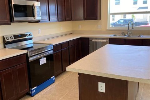 Townhouse in Kissimmee, Florida 3 bedrooms, 171.31 sq.m. № 1721818 - photo 5