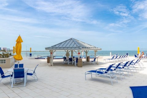 Condominio en alquiler en Clearwater, Florida, 2 dormitorios, 110.18 m2 № 513831 - foto 3