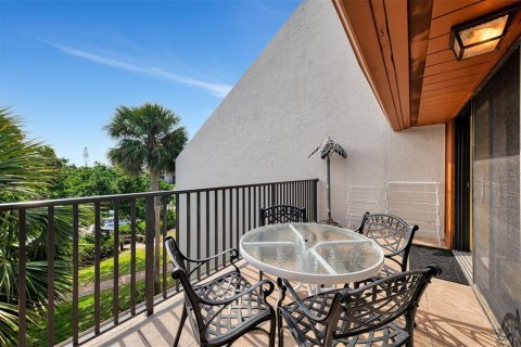 Copropriété à vendre à Sarasota, Floride: 2 chambres, 79.9 m2 № 1649057 - photo 29