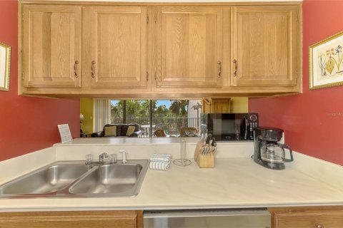 Copropriété à vendre à Sarasota, Floride: 2 chambres, 79.9 m2 № 1649057 - photo 19
