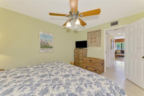 Copropriété à vendre à Sarasota, Floride: 2 chambres, 79.9 m2 № 1649057 - photo 20