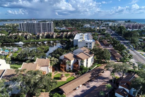 Copropriété à vendre à Sarasota, Floride: 2 chambres, 79.9 m2 № 1649057 - photo 4