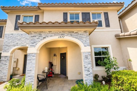 Adosado en venta en Homestead, Florida, 3 dormitorios, 149.76 m2 № 2293041 - foto 11
