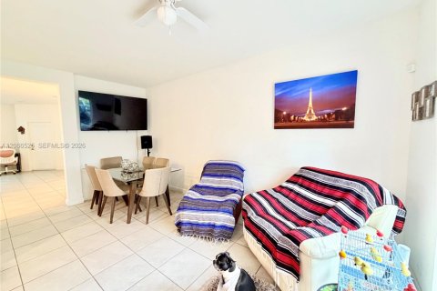 Adosado en venta en Homestead, Florida, 3 dormitorios, 149.76 m2 № 2293041 - foto 25