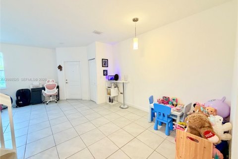Adosado en venta en Homestead, Florida, 3 dormitorios, 149.76 m2 № 2293041 - foto 21
