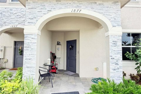 Adosado en venta en Homestead, Florida, 3 dormitorios, 149.76 m2 № 2293041 - foto 10
