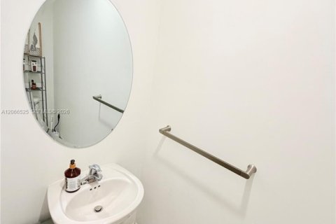 Adosado en venta en Homestead, Florida, 3 dormitorios, 149.76 m2 № 2293041 - foto 23