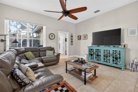 House in Hobe Sound, Florida 4 bedrooms, 225.29 sq.m. № 2048775 - photo 13