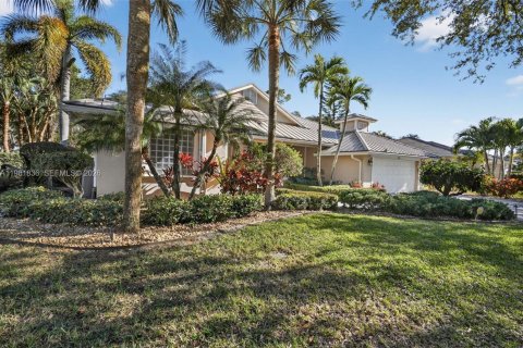 House in Hobe Sound, Florida 4 bedrooms, 225.29 sq.m. № 2048775 - photo 3