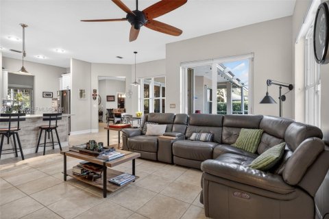 House in Hobe Sound, Florida 4 bedrooms, 225.29 sq.m. № 2048775 - photo 16