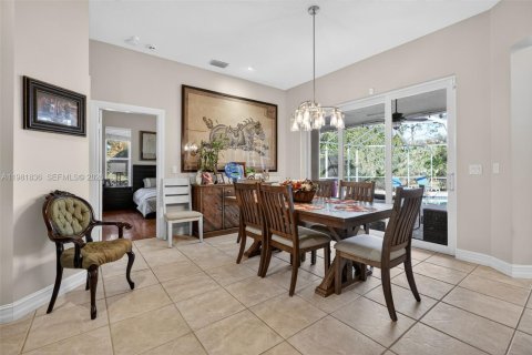 House in Hobe Sound, Florida 4 bedrooms, 225.29 sq.m. № 2048775 - photo 18