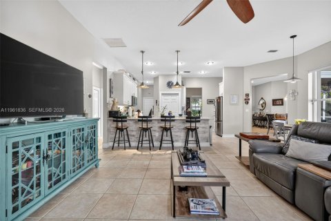 House in Hobe Sound, Florida 4 bedrooms, 225.29 sq.m. № 2048775 - photo 17