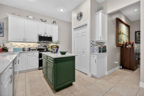 House in Hobe Sound, Florida 4 bedrooms, 225.29 sq.m. № 2048775 - photo 7