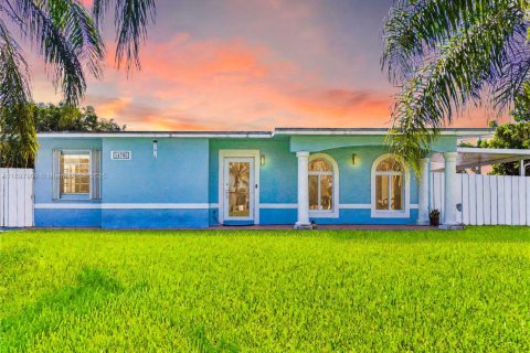 Villa ou maison à vendre à Homestead, Floride: 3 chambres, 151.34 m2 № 1956270 - photo 1