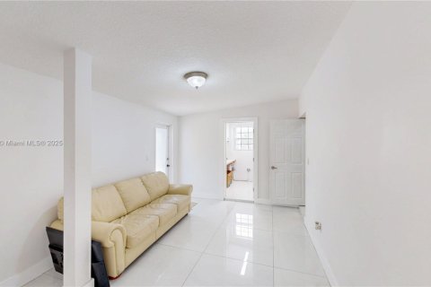 Villa ou maison à vendre à Homestead, Floride: 3 chambres, 151.34 m2 № 1956270 - photo 10