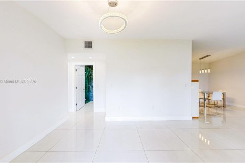 Villa ou maison à vendre à Homestead, Floride: 3 chambres, 151.34 m2 № 1956270 - photo 7