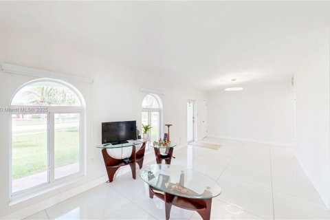 Villa ou maison à vendre à Homestead, Floride: 3 chambres, 151.34 m2 № 1956270 - photo 8