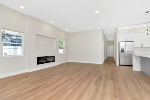 Villa ou maison à vendre à Gulfport, Floride: 3 chambres, 152.82 m2 № 1873796 - photo 10