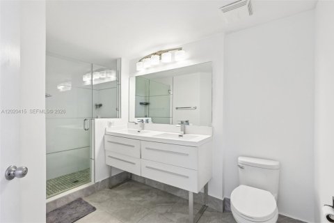 Купить кондоминиум в Санни-Айлс-Бич, Флорида 2 спальни, 103.68м2, № 2190339 - фото 21