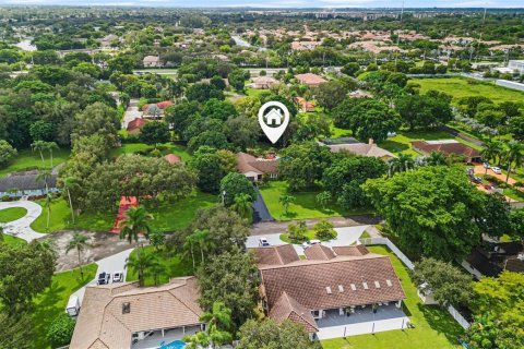 Купить виллу или дом в Купер-Сити, Флорида 1 комната, 273.04м2, № 2260371 - фото 3