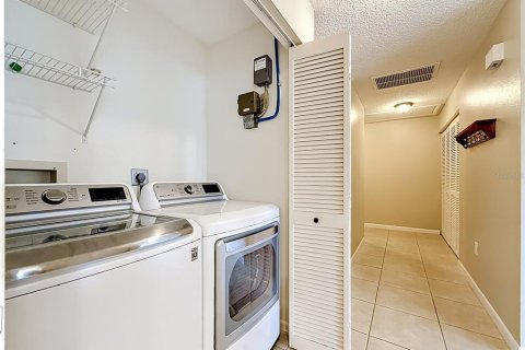 Condominio en venta en Clearwater, Florida, 2 dormitorios, 105.44 m2 № 2209428 - foto 29