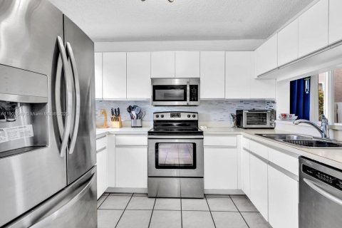 Villa ou maison à vendre à Plantation, Floride: 3 chambres, 138.8 m2 № 1955674 - photo 19