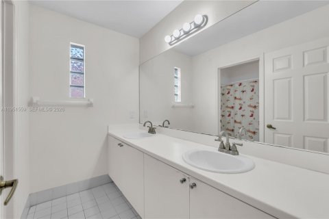 Купить виллу или дом в Корал-Спрингс, Флорида 4 спальни, 234.67м2, № 2022160 - фото 18