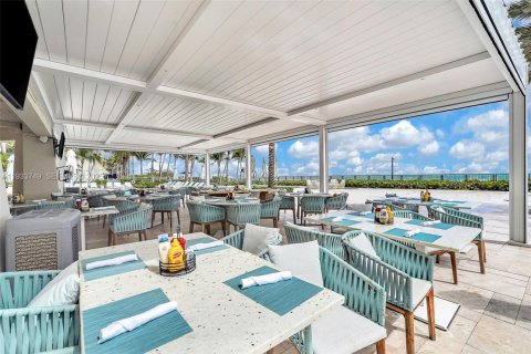 Condo in Sunny Isles Beach, Florida, 3 bedrooms  № 1992100 - photo 14