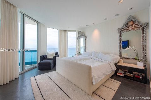 Condo in Sunny Isles Beach, Florida, 3 bedrooms  № 1992100 - photo 5