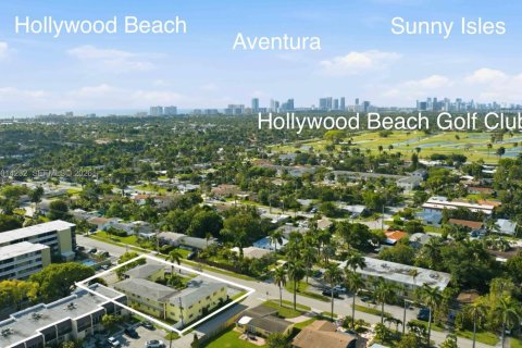 Condominio en venta en Hollywood, Florida, 1 dormitorio, 76.64 m2 № 2084953 - foto 28