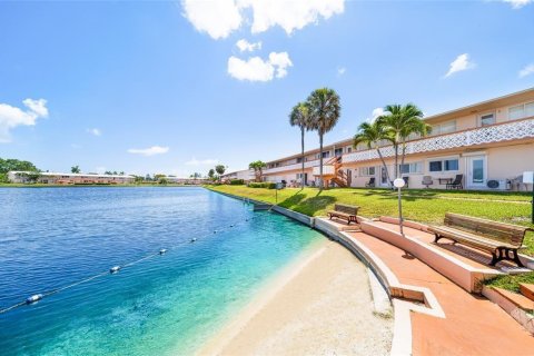 Copropriété à vendre à Hallandale Beach, Floride: 1 chambre, 58.06 m2 № 2084525 - photo 28