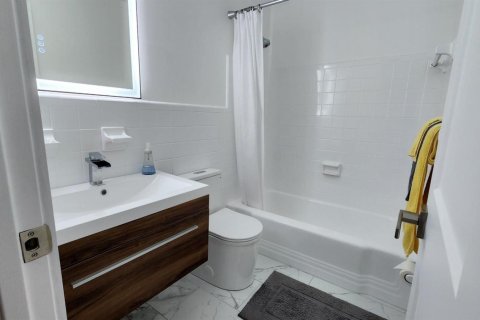 Copropriété à vendre à Hallandale Beach, Floride: 1 chambre, 58.06 m2 № 2084525 - photo 8