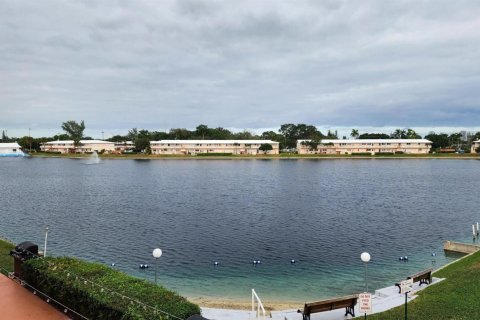 Copropriété à vendre à Hallandale Beach, Floride: 1 chambre, 58.06 m2 № 2084525 - photo 25