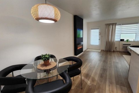 Copropriété à vendre à Hallandale Beach, Floride: 1 chambre, 58.06 m2 № 2084525 - photo 12