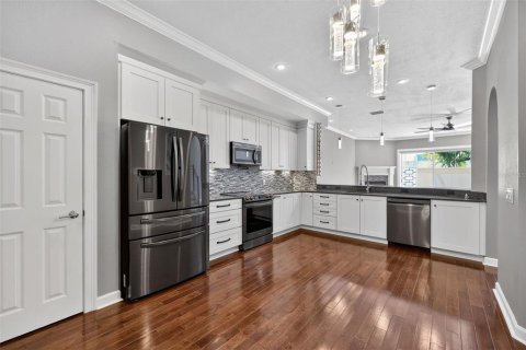 Touwnhouse à louer à Clearwater, Floride: 3 chambres, 278.52 m2 № 2416327 - photo 5