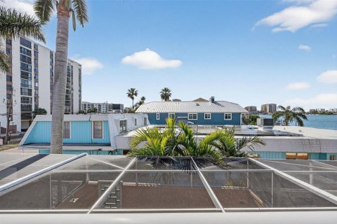 Touwnhouse à louer à Clearwater, Floride: 3 chambres, 278.52 m2 № 2416327 - photo 29