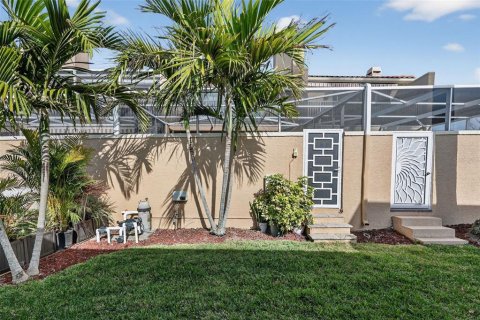 Touwnhouse à louer à Clearwater, Floride: 3 chambres, 278.52 m2 № 2416327 - photo 24