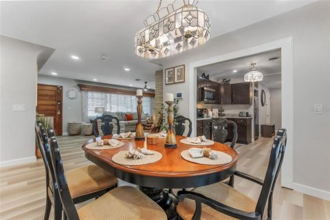 Villa ou maison à louer à Lakeland, Floride: 3 chambres, 151.24 m2 № 1810969 - photo 8
