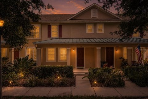 Touwnhouse à vendre à Orlando, Floride: 4 chambres, 151.24 m2 № 2296385 - photo 2