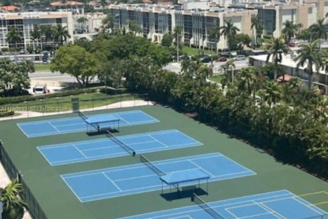 Condominio en alquiler en Hallandale Beach, Florida, 1 dormitorio, 88.26 m2 № 2057542 - foto 27