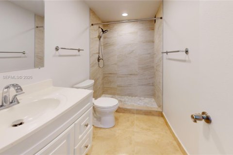 Condominio en alquiler en Hallandale Beach, Florida, 1 dormitorio, 88.26 m2 № 2057542 - foto 9