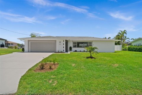 Casa en venta en Cape Coral, Florida, 4 dormitorios, 164.72 m2 № 1855463 - foto 1