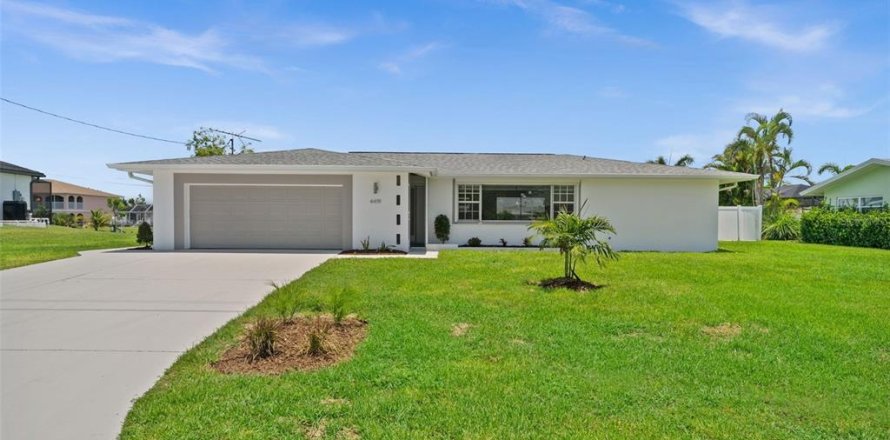 Casa en Cape Coral, Florida 4 dormitorios, 164.72 m2 № 1855463
