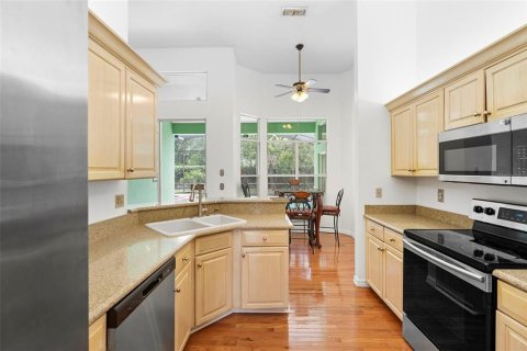 Villa ou maison à vendre à Orlando, Floride: 4 chambres, 205.87 m2 № 1824979 - photo 12