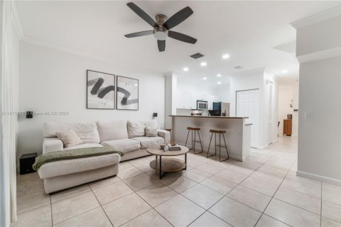 Купить кондоминиум в Хомстед, Флорида 2 спальни, 119.84м2, № 1920150 - фото 9