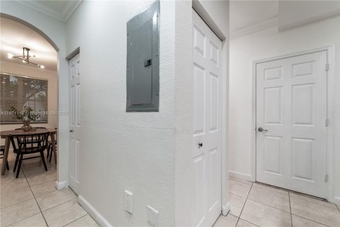 Купить кондоминиум в Хомстед, Флорида 2 спальни, 119.84м2, № 1920150 - фото 11