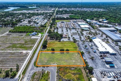 Terreno en venta en Bradenton, Florida № 2207942 - foto 6